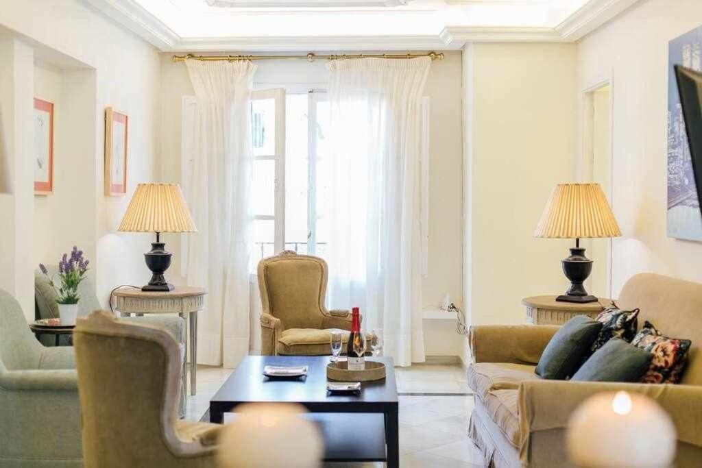 Apartamento Boutique Abades 세비야 외부 사진